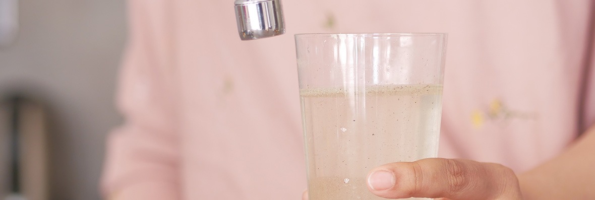 SAÚDE EM RISCO: DESCUBRA OS PERIGOS DA FALTA DE LIMPEZA NA CAIXA D’ÁGUA E COMO PREVENI-LOS